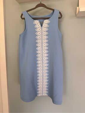 Pappagallo Light Blue Sleeveless Dress with White Lace Trim